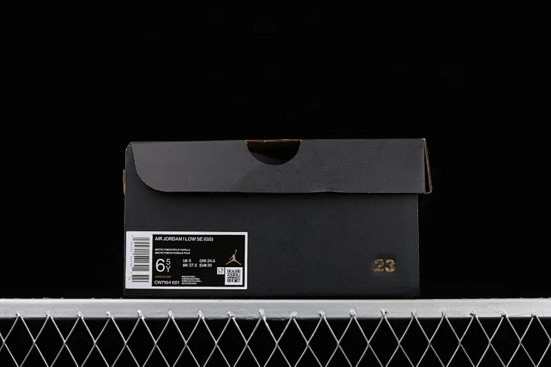 All categories Air Jordan Jordan series basketball shoes Air Jordan 1 Low Different versions Air Jordan 1 Low GS AJ1 Joe 1 low-top ice cream Low-top basketball shoes CW7104-601